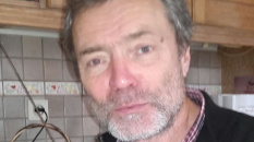 Une nouvelle à lire gratuitement sur monBestSeller La fille à l'imperméable de Thierry Laugier 