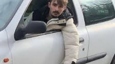 J’ai eu mon bac à 20 ans parce que j’étais pas foutu de l’avoir avant.