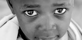 Ne font de fautes que ceux qui s'essaient à l'écriture, encourageons les.