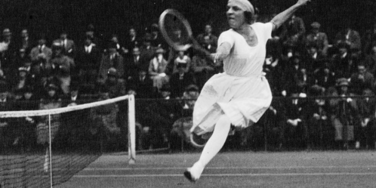 Télécharger sur monBestSeller Simple dame de Frédéric AUDRAS, la biographie de Suzanne Lenglen