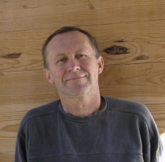 Lire sur monBestSeller Kabylie, mon amour  le roman de Denis Bichet