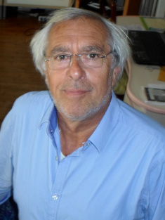 Jean-Noël Cadoux, interviewé chez lui, à Bordeaux